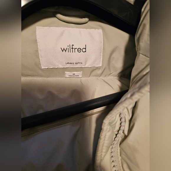 Wilfred Laramie Puffer Jacket -XS - Picture 7 of 8